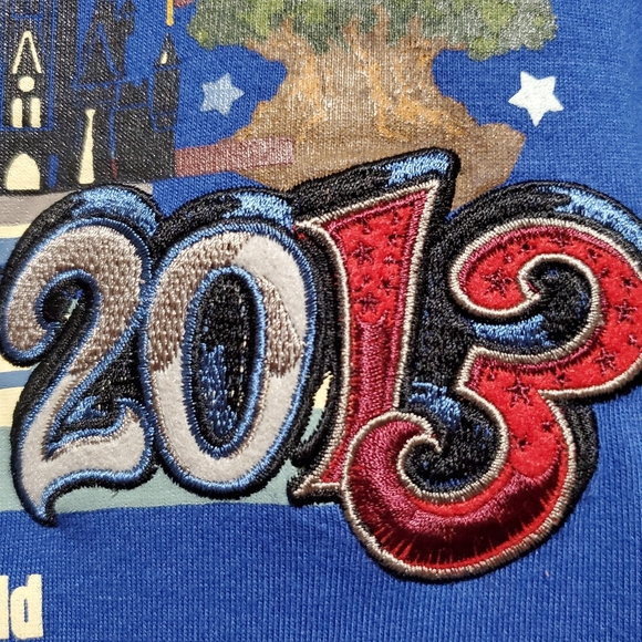 Walt Disney World 2013 Long Sleeve Tee - Picture 4 of 12